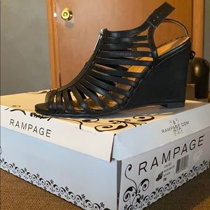 Black Rampage Wedge